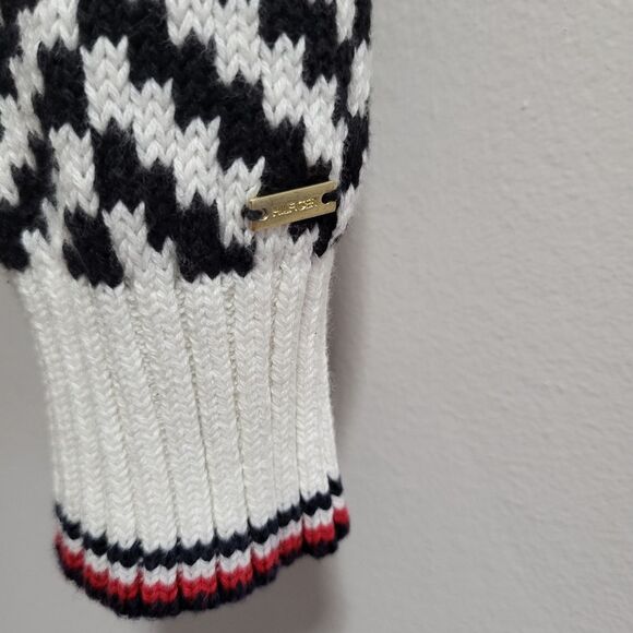 Tommy Hilfiger Chevron ZigZag Mock Neck Sweater Size Small Dark Academia - Picture 3 of 7